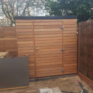 berging met hardhouten latten 90mm