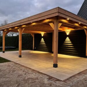 douglas overkapping met led spots in dakbalken