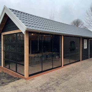 Douglas tuinkamer met berging kapschuurmodel