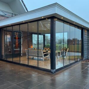 Serre aan woning